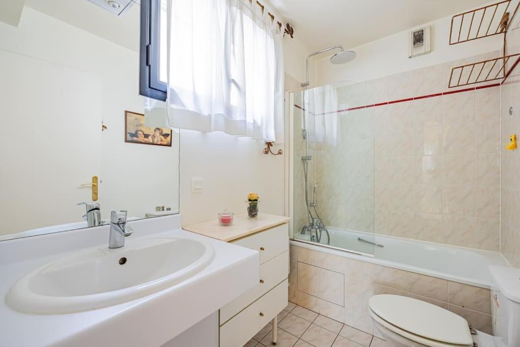 Grand Et Central, 8E Pres Elysee Paris Ngoại thất bức ảnh