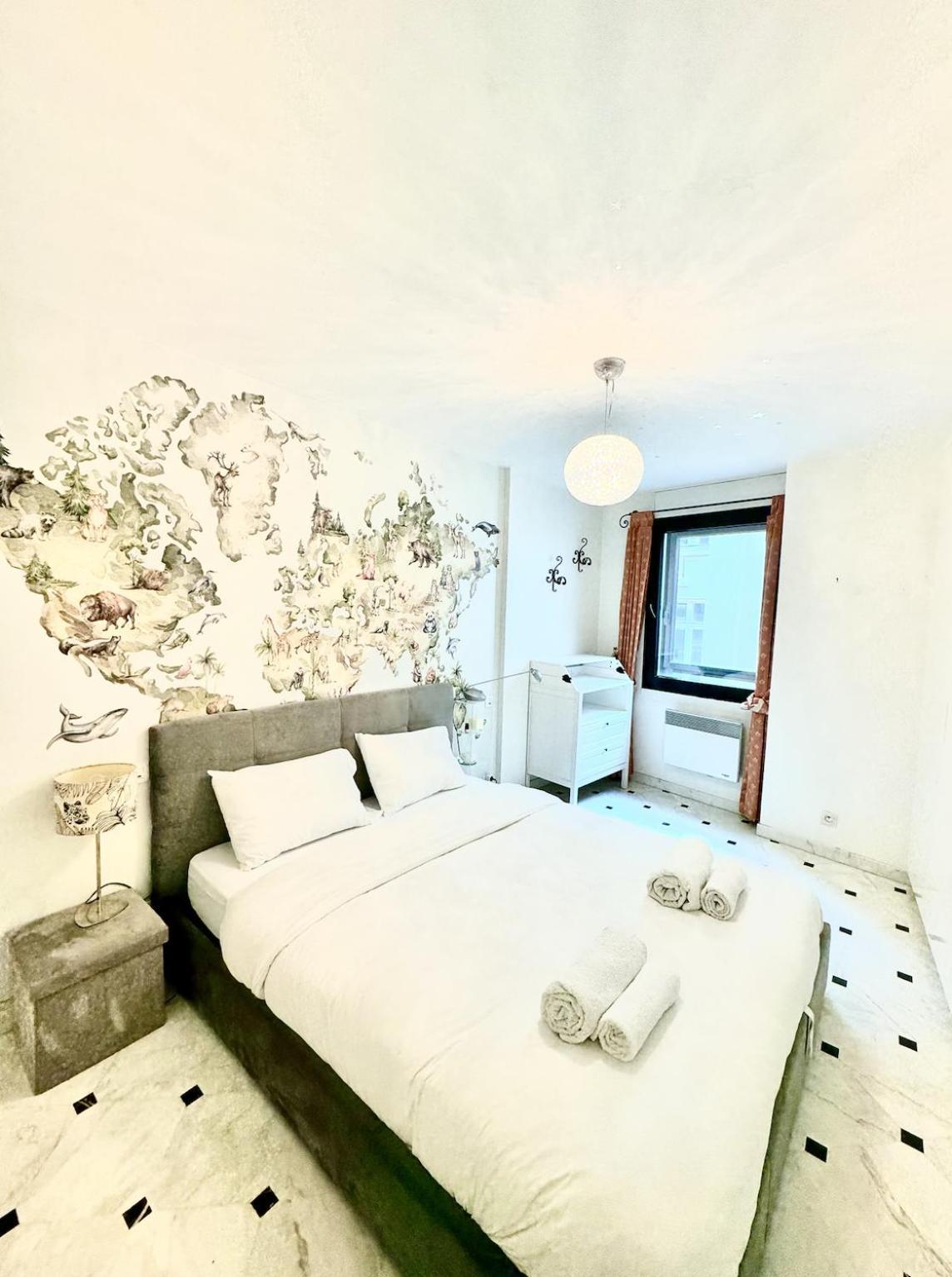 Grand Et Central, 8E Pres Elysee Paris Ngoại thất bức ảnh